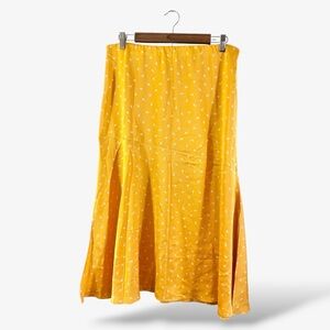Matilda Jane Good Hart Midtown Midi Skirt Size M Yellow Floral Satin Double Slit